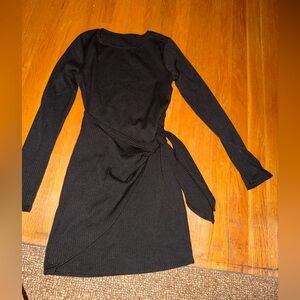 Elegant Black Long Sleeve Dress